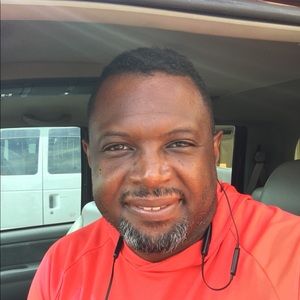 Meet your Posher, Marques